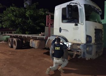 Caminhão roubado em Açailândia/MA é recuperado pela PRF em Pacajá/PA