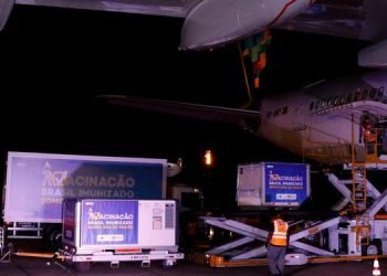 Fiocruz libera neste sábado distribuição de vacina aos estados