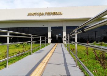 Ex-alunos prejudicados por cursos superiores ilegais em Santarém, Prainha e Óbidos têm direito a indenização, diz MPF