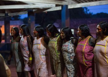 Pela primeira vez, mulher indígena de 28 anos assume o posto de cacique do povo Xikrin do Cateté