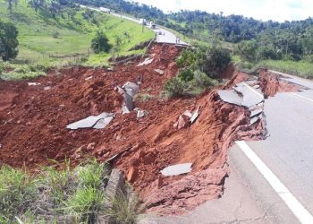Urgente: Rodovia Transamazônica rompe entre Altamira e Belo Monte, no Pará