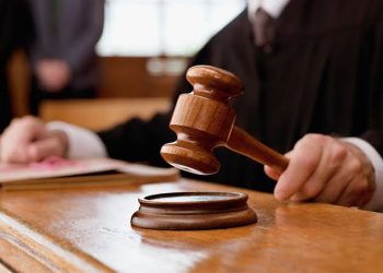 Defesa de Lucas Porto segue no caso e rebate críticas sobre adiamento do Júri