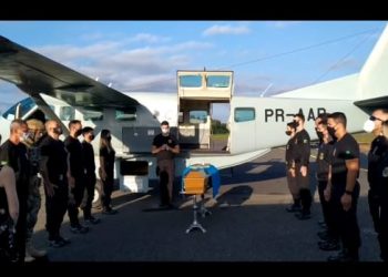 Corpo do Agente da Polícia Federal é transladado para o Espírito Santo; Veja o vídeo