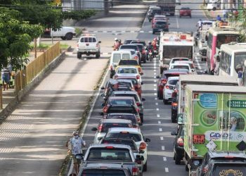 Descontos de IPVA para veículos com finais de placa 79 a 99 terminam na segunda-feira