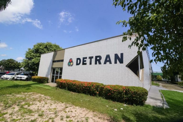 Sede do Detran, em Belém, órgão deu início nesta sexta-feira (01) emissão online da Autorização Especial de Trânsito (AET)