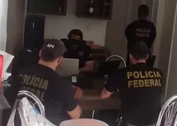 Conforme as investigações da Polícia Federal constataram, além dos servidores públicos, fazem parte da organização criminosa alguns empresários, representantes de pescadores, intermediários, hackers e vereadores (Divulgação/Polícia Federal)