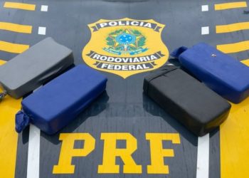 PRF apreende quatro quilos de cocaína em ônibus no município de Altamira