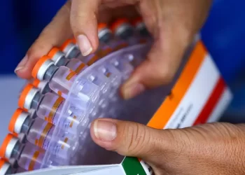 Estudo no Chile atestou eficácia de 55% da vacina em crianças (Marcelo Camargo/Agência Brasil)