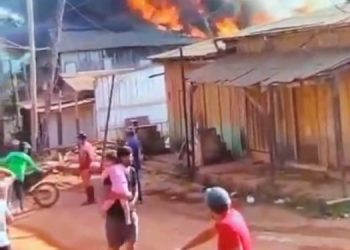 Incêndio destrói quatro casas em região garimpeira de Itaituba