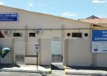 Hospital Regional de Conceição do Araguaia, onde homem estava atuando como médico de forma irregular — Foto: TV Liberal/Reprodução