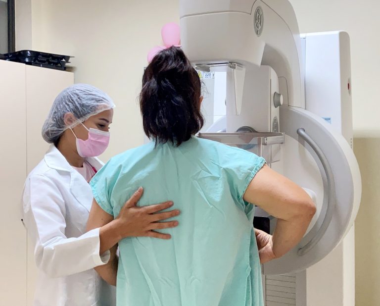 Exame de mamografia no Hospital Regional Público da Transamazônica_Comunicação Pró-Saúde