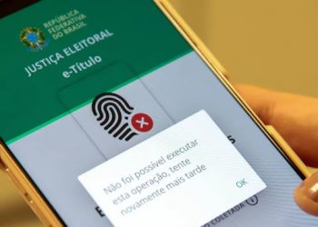 Eleitores têm até às 23h deste sábado (1) para baixar ou atualizar e-Título