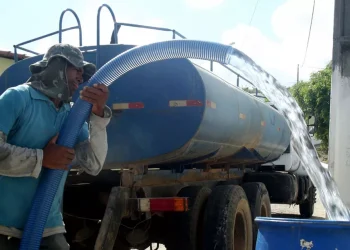 Prefeitura de Altamira divulga cronograma de abastecimento de bairros por carro pipa