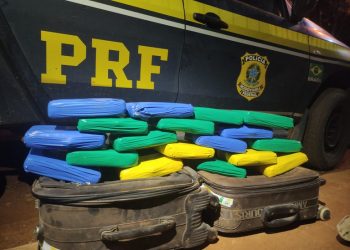 PRF apreende 20 kg de maconha, em Medicilândia/PA