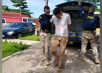 Render é preso do regime semiaberto e estava sob liberdade condicional, usando uma tornozeleira eletrônica. (Reprodução/ site Correio de Carajás)