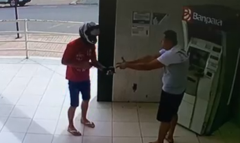 O sargento afirma que se estivesse armado, teria reagido ao assalto (Reprodução / Redes sociais)