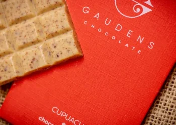 Chocolate com cupuaçu que foi premiado em Londres. — Foto: Reprodução