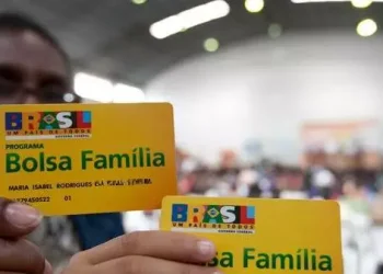Bolsa Família passa por revisão (Divulgação)