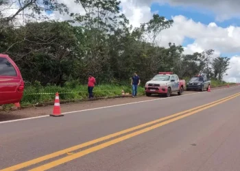 Corpo estava às margens da BR-163, na última quarta-feira (1º), no distrito de Cachoeira da Serra (Reprodução/Giro Portal)