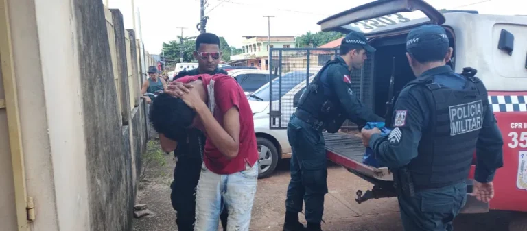 Gustavo Caíque Corrêa, de 20 anos, foi preso por suspeita de envolvimento com tráfico e furtos — Foto: Daniele Gamboa
