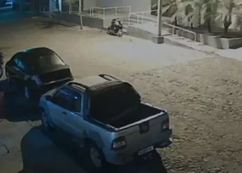 PM é preso após matar homem; eles estavam bebendo juntos antes do crime