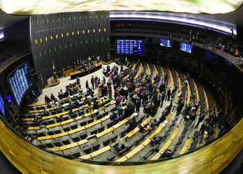 Plenário da Câmara dos Deputados durante sessão conjunta do Congresso Nacional — Foto: Marcos Oliveira/Agência Senado