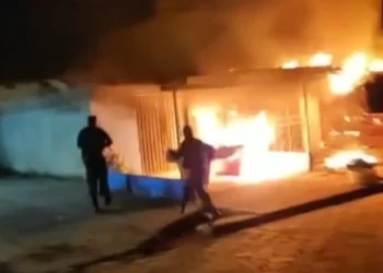 Casas pegam fogo em cidade no interior do Pará. — Foto: Reprodução