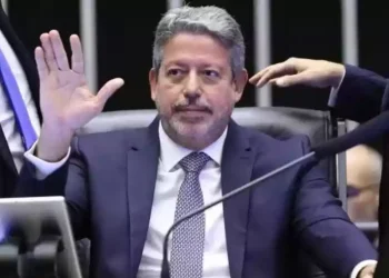Segundo Lira, o ex-deputado poderá apresentar defesa
