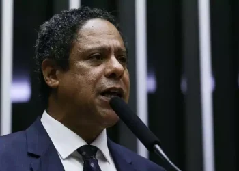 PL das Fake News: Relator diz que STF vai deliberar, caso a Câmara se omita; entenda