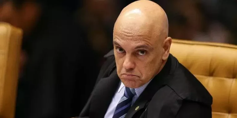 Ao todo, a PGR denunciou 1.390 pessoas pelos atos que culminaram com a invasão e depredação das sedes dos Três Poderes, em Brasília (Arquivo)