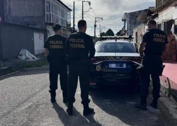 PF cumpriu mandados em Belém, Ananindeua e cidade do MA em operação contra tráfico de drogas — Foto: PF/Divulgação