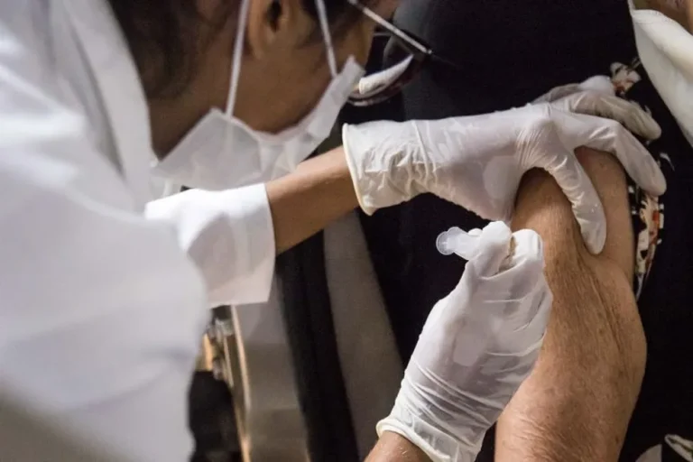 Vacinação contra Influenza. — Foto: Pedro Guerreiro / Agência Pará