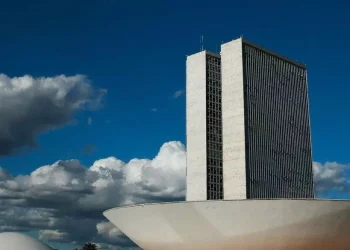 Em relação aos partidos na Câmara, o maior volume de emendas foi destinado ao PP, partido do presidente da Casa, Arthur Lira (Marcello Casal Jr / Agência Brasil)