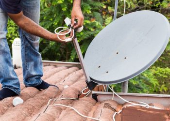 Tem parabólica tradicional? Saiba por que você precisa fazer a troca com urgência 