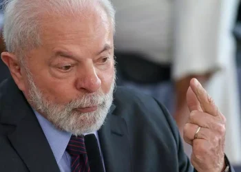 Lula: "Cachorro que ladra não morde" (José Cruz/Agência Brasil