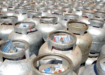 Governo Lula corta orçamento do auxílio gás