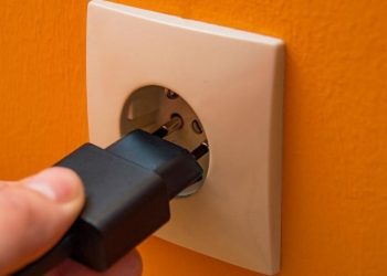 Concessionária dá dicas para evitar acidentes com a rede elétrica