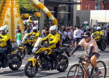 Nesta sexta-feira (06), agentes de fiscalização do Detran garantiram um trânsito mais seguro no percurso de traslado da Imagem Peregrina até Ananindeua