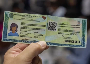 Todos os estados do Brasil devem emitir nova CIN até 6 de novembro. | (Reprodução)