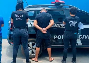 Momento da prisão (Divulgação / PC)