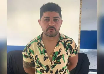 Bruno da Silva foi preso por uma guarnição da Polícia Militar do município de Santa Helena, no Maranhão. (Reprodução / Redes sociais)