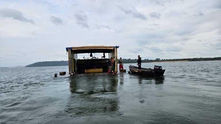 Operação flagra condições degradantes no trabalho de mergulhadores no Rio Xingu. — Foto: Divulgação/PF