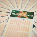 Mega-Sena: ninguém acerta dezenas, e prêmio acumula em R$ 30 milhões; veja números