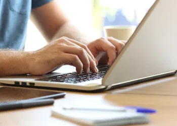 As inscrições para processo seletivo regular da Ufopa são exclusivamente online — Foto: getty images