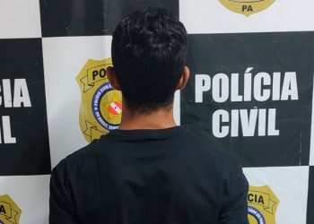 Segundo a Polícia Civil (PC), o suspeito deu um golpe na cabeça da vítima durante o roubo.