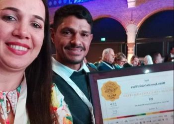 Produtora medicilandense Míriam Federicci Vieira dividiu o ouro com o representante de Ilhéus, na Bahia