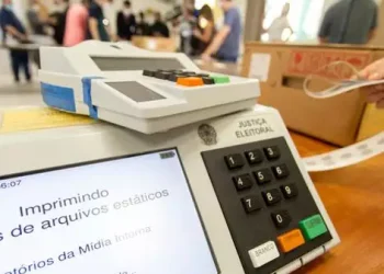 Prazos para descompatibilização de servidores antes da eleição (Foto: Isaac Fontana/Framephoto)
