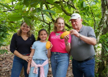 Primeira excursão turística de Altamira explora a rota do cacau
