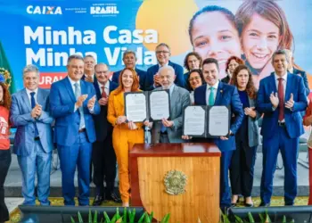 O ministro das Cidades, Jader Filho, e o presidente Lula anunciaram as novas seleções do Minha Casa Minha Vida | Divulgação/Ministério das Cidades