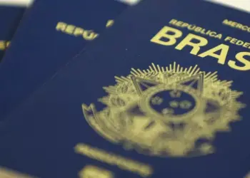 Sistema da PF para emissão de passaporte foi restabelecido após uma atualização. (Marcelo Camargo/ Agência Brasil)